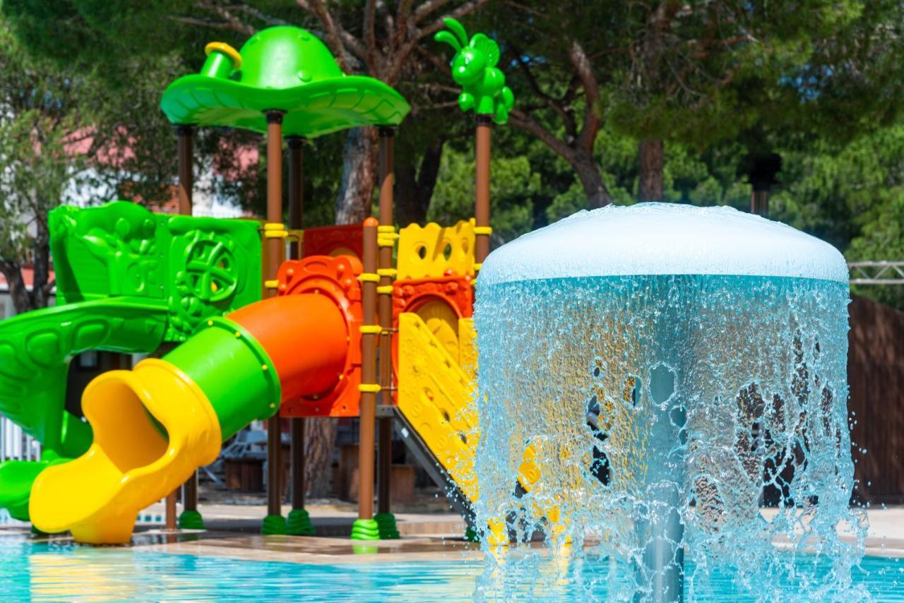 Camping Lacona Pineta Capoliveri  Exterior photo